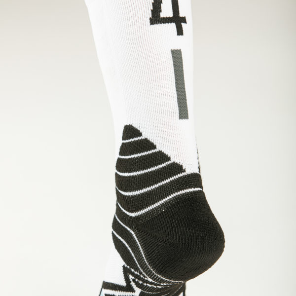 Носок с номером "4" - ComBasket ID Socks 2.0 White
